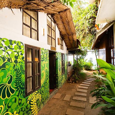 The Room By Sarwaa Varkala Buitenkant foto