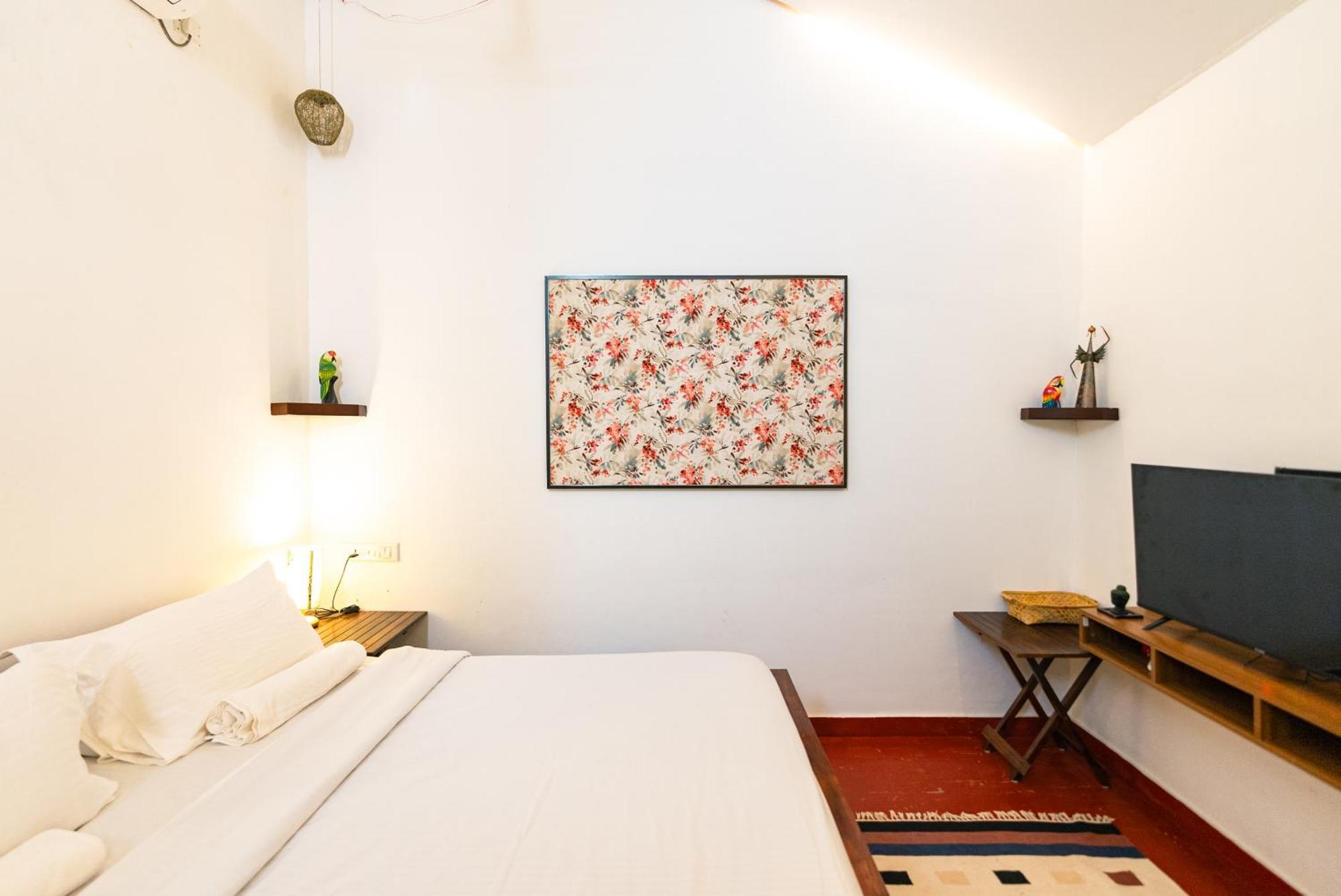 The Room By Sarwaa Varkala Buitenkant foto